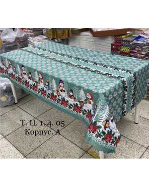 Новогодняя скатерть 100% полиэстер. Размер 150 на 220см