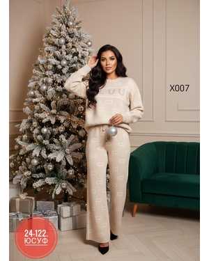 ЖЕНСКИЙ КОСТЮМ ДВОЙКА ТКАНЬ ВЯЗАННЫЙ + СТРАЗ