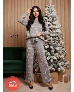 ЖЕНСКИЙ КОСТЮМ ДВОЙКА ТКАНЬ ВЯЗАННЫЙ + СТРАЗ