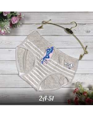 Женские трусики. В упаковке 5 шт один размер разные цвета