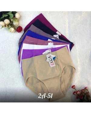 Женские трусики. В упаковке 6 шт один размер разные цвета