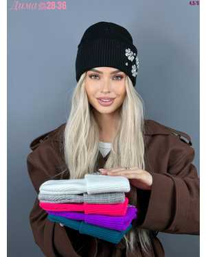 ШАПКА ДВОЙНАЯ ТЕПЛАЯ С КАМНЯМИ ОТ 8 ДО 81 ЛЕТ РАЗМЕР: ОТ 8 ЛЕТ ДО 81 ЛЕТ 70% ШЕРСТЬ, 30% АКРИЛ СЕЗОН ЗИМА