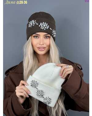 ШАПКА ДВОЙНАЯ ТЕПЛАЯ С КАМНЯМИ ОТ 8 ЛЕТ ДО 81 ЛЕТ РАЗМЕР: ОТ 8 ЛЕТ ДО 81 ЛЕТ 70% ШЕРСТЬ, 30% АКРИЛ СЕЗОН ЗИМА