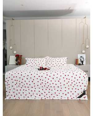 Комплекты постельного белья с готовым одеялом из серии Victoria’s Secret. Наполнитель: 81% бамбук; 19% Микрогель Материал: 13% вискоза; 87% хлопок(возможно замена на похожее)