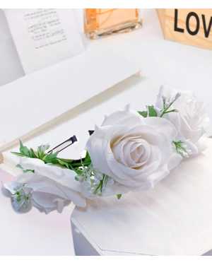 Ободок для волос с цветами розы