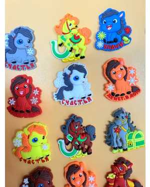 Новогодние магниты Размер: 5см*4см Упаковка 100шт