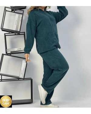 ЖЕНСКИЙ КОСТЮМ ДВОЙКА ТКАНЬ ВЕЛЬВЕТ