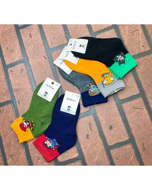 ДЕТСКИЕ ДЕТСКИЕ НОСКИ 10 ПАР СОСТАВ: ХЛОПОК 95%, ЭЛАСТАН 5% ВОЗРАСТ: 3-8 ЛЕТ РАЗМЕР: РАЗМЕР: 3-4, 5-6, 7-8