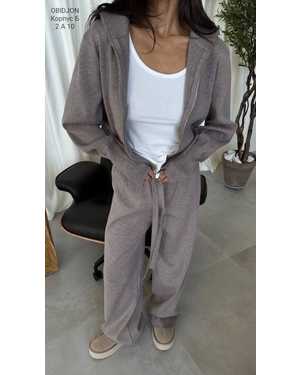 ЖЕНСКИЙ КОСТЮМ