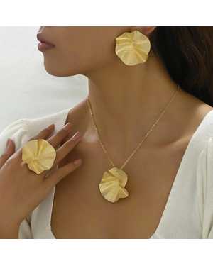 Комплект ожерелье, кольцо, серьги