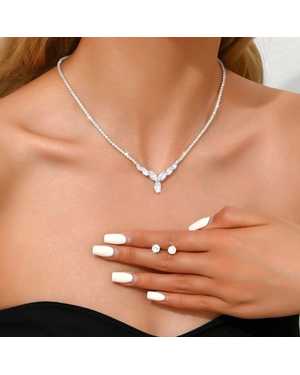 Комплект колье и серьги гвоздики