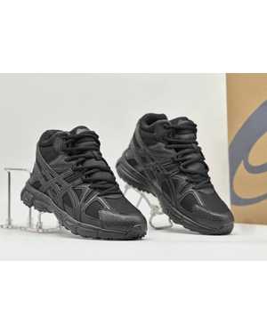 Мужские кроссовки на зиму в размер