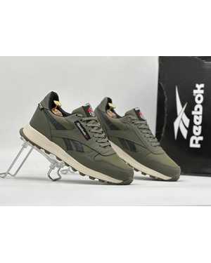 Мужские кроссовки на зиму в размер