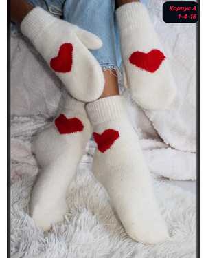 Набор женский варежки + носки Вязаные овечья шерсть