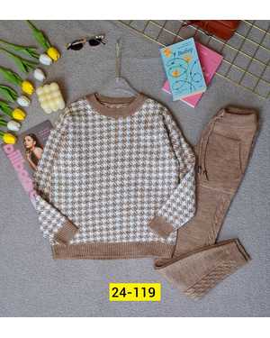 ЖЕНСКИЙ КОСТЮМ ДВОЙКА ТКАНЬ ВЯЗКА