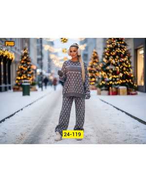 ЖЕНСКИЙ КОСТЮМ ДВОЙКА ТКАНЬ ВЯЗКА