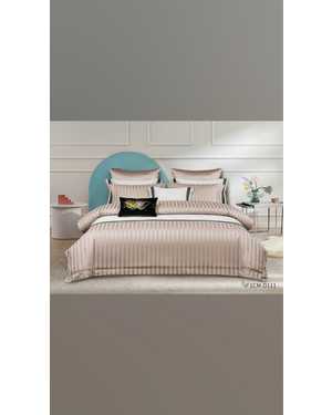 Комплект постельного белья с готовым одеялом. Ткань страйп Сатин(возможно замена на похожее)