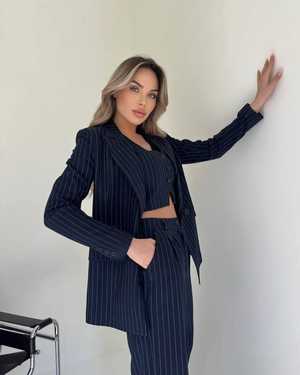 ЖЕНСКИЙ КОСТЮМ ТРОЙКА В РАЗМЕР ТКАНЬ БАРБИ