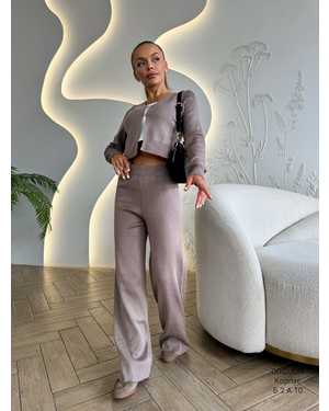 ЖЕНСКИЙ КОСТЮМ ДВОЙКА ТКАНЬ ВЯЗАНАЯ