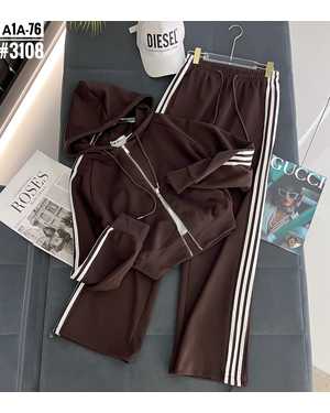 костюм двойка Штаны+толстовка на замке Модель оверсайз Размер единый 42/48 Фабричное Качество