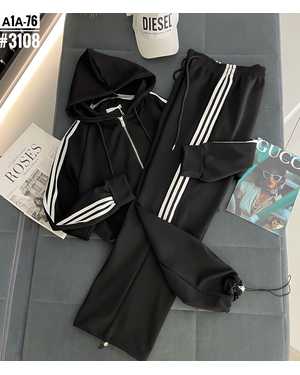 костюм двойка Штаны+толстовка на замке Модель оверсайз Размер единый 42/48 Фабричное Качество