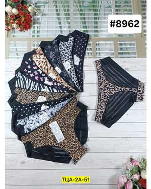 Женские трусики. В упаковке 6 шт один размер, разные цвета