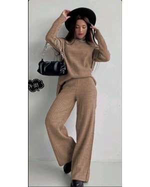 ЖЕНСКИЙ КОСТЮМ ДВОЙКА ТКАНЬ КАШЕМИРОВАЯ ЛАПША ВЯЗКА