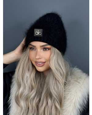 ШАПКА АНГОРА ДВОЙНОЙ ОТ 8 ДО 109 ЛЕТ РАЗМЕР: ЕДИНЫЙ 75 % АНГОРА, 15 % АКРИЛ, 15 % ШЕРСТЬ СЕЗОН ЗИМА