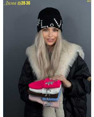 ШАПКА ДВОЙНАЯ ТЕПЛАЯ С КАМНЯМИ ОТ 8 ЛЕТ ДО 81 ЛЕТ РАЗМЕР: ОТ 8 ЛЕТ ДО 81 ЛЕТ 70% ШЕРСТЬ, 30% АКРИЛ СЕЗОН ЗИМА