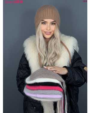 ШАПКА ОТ 8 ДО 109 ЛЕТ РАЗМЕР: ЕДИНЫЙ 80 % АНГОРА, 5 % АКРИЛ, 15 % ШЕРСТЬ