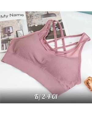 Женский топ с тонким поролоном