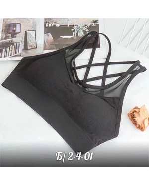 Женский топ с тонким поролоном