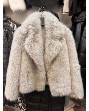 ШУБА ТКАНЬ ИСКУССТВЕННЫЙ МЕХ