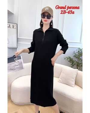 Женское платье. Ткань из вязаного трикотажа