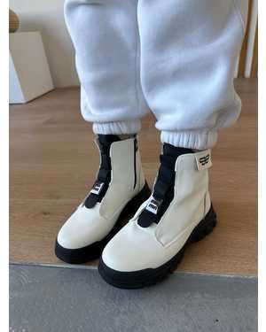 Женские ботинки на осень Маломерят на размер