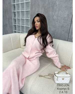 ЖЕНСКИЙ КОСТЮМ ДВОЙКА ТКАНЬ АЛЬПАКА