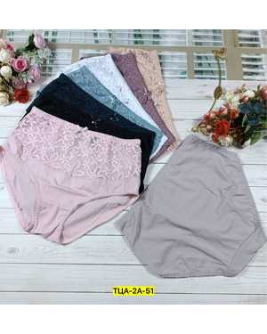 Женские трусики. В упаковке 6шт один размер разные цвета