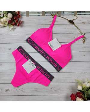 Женский комплект нижнего белья стринги + топ