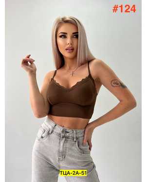 Женский топ с поролоном. Состав : полиамид, эластан