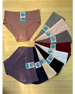 Женские трусики. В упаковке 10 шт один размер разные цвета
