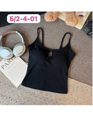 Женский топ с тонким поролоном