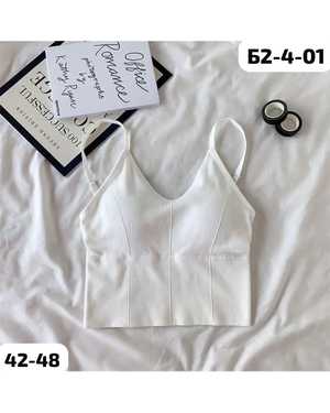 Женский топ с тонким поролоном