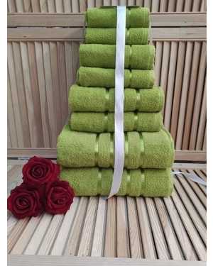 Комплект из восьми полотенец Материал: Махра Состав: 100% хлопок Плотность: 400г/м2 Размер: 70*130 СМ- 2 шт, 50*80 СМ- 2 шт, 30*60 СМ - 2 шт, 30*30 СМ - 2 шт