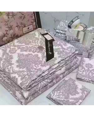 Комплект постельного белья с готовым одеялом Модель Victoria Secrets & Love happiness. Материал 13% Вискоза 87% Хлопок Наполнитель: бамбук & шёлк(возможно замена на похожее)