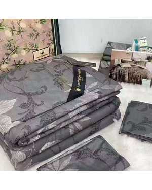 Комплект постельного белья с готовым одеялом Модель Victoria Secrets & Love happiness. Материал 13% Вискоза 87% Хлопок Наполнитель: бамбук & шёлк(возможно замена на похожее)