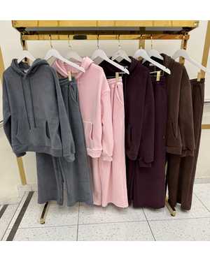 ЖЕНСКИЙ КОСТЮМ ТКАНЬ БАМБУК НА ВЕЛЮР