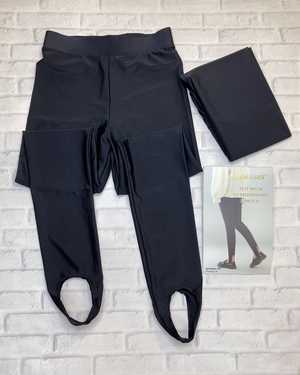 Женские лосины Состав:Полиэстер 95% Эластан 5% Упаковка 6шт один размер S. 42-46 M. 48-52 L. 54-60