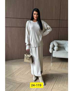 ЖЕНСКИЙ КОСТЮМ ДВОЙКА ТКАНЬ ВЯЗКА