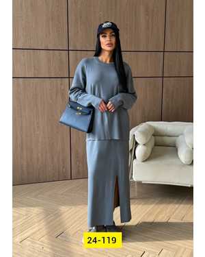 ЖЕНСКИЙ КОСТЮМ ДВОЙКА ТКАНЬ ВЯЗКА