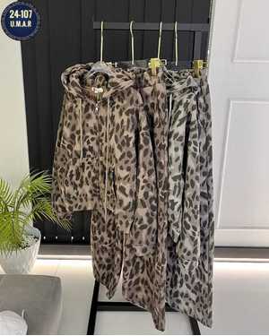 ЖЕНСКИЙ КОСТЮМ ДВОЙКА ТКАНЬ ФЛИС С НАЧЁСОМ